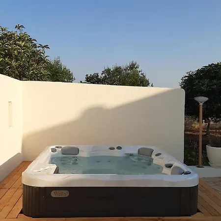 Italo Apartment